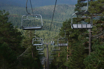 Фотография к новости: Канатные дороги закроют на Шымбулаке