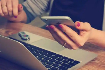 Фотография к новости: "Любовь" из WhatsApp обернулась аферой для казахстанки