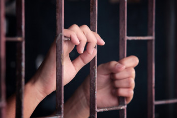 Фотография к новости: Столичную чиновницу из Управления образования  отправили за решётку