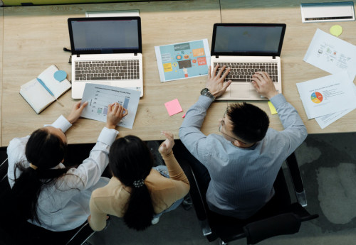 Фотография к новости: Сначала внутренний рынок: почему казахстанские компании не создают бренды на экспорт?