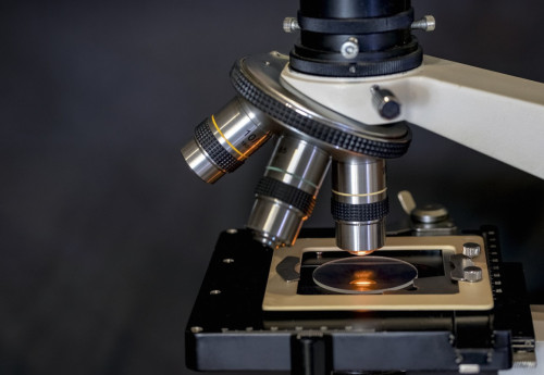 Фотография к новости: В Акколе запустили первый в регионе суперкомпьютер для научных исследований