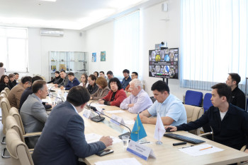 Фотография к новости: Вызовы и перспективы развития атомной отрасли Казахстана обсудили в Алматы