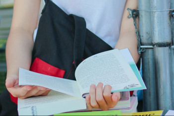 Фотография к новости: В регионах нехватка кружков и секций – Аида Балаева