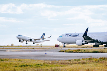 Фотография к новости: В Air Astana прокомментировали сообщения об эксплуатации самолёта с трещиной