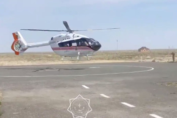 Фотография к новости: Тяжелобольного ребёнка доставили на вертолёте в Кызылорду