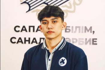 Фотография к новости: Школьник из Арыси получил приглашения от 86 зарубежных вузов