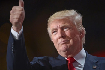 Фотография к новости: В США проведут масштабный военный парад в день рождения Трампа