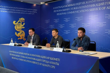 Фотография к новости: Казахстанские акробаты из Алматы вошли в Книгу рекордов Гиннесса