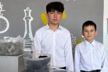 Фотография к новости: Казахстанские школьники придумали, как спасать воду при наводнениях и землетрясениях