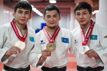 Фотография к новости: Удачный старт Казахстана на Qazaqstan Barysy Grand Slam: четыре медали и пятое место в зачёте