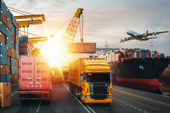 Фотография к новости: Коридоры роста: как ЕАЭС строит транспортную сверхсвязь