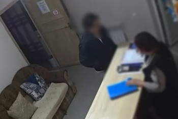 Фотография к новости: Учителя домбры подозревают в изнасиловании девочки в гостинице: стали известны подробности