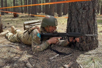 Фотография к новости: Казахстанский сержант установил рекорд в США