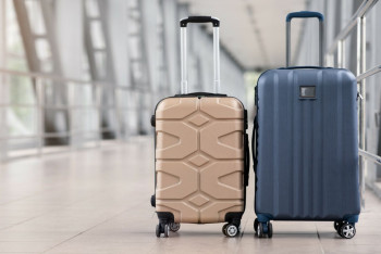 Фотография к новости: Чемоданный произвол: почему казахстанские авиакомпании запрещают объединять багаж