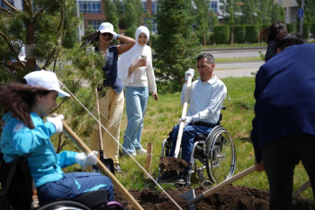 Фотография к новости: Параспортсмены Астаны вдохновляют на экологические поступки