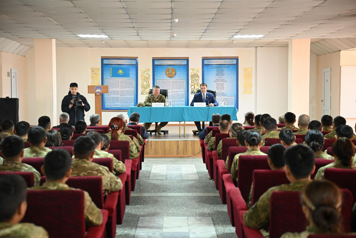  Сенат Парламента