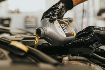 Фотография к новости: Минэнерго внедрит маркировку моторных масел: как это повлияет на рынок