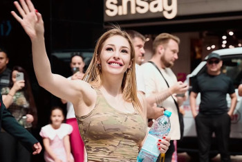 Фотография к новости: Ангелина Лукас нокаутом взяла реванш и защитила титул чемпионки мира