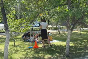 Фотография к новости: "Пока одни отдыхают — наши выживают": почему в Костанайской области не осталось детских лагерей