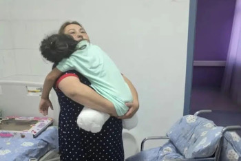 Фотография к новости: "Ребёнок жив, это заслуга врачей": Минздрав ответил диванным критикам