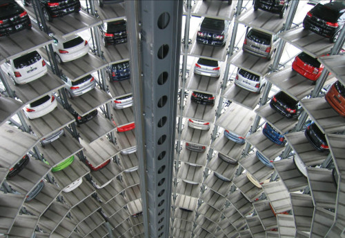 Фотография к новости: Казахстанцы массово скупают новые авто: рынок вырос почти на треть