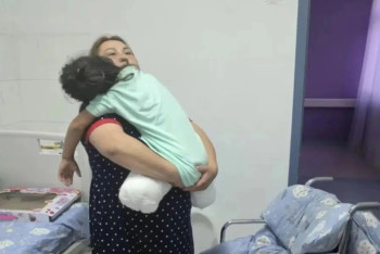 Фотография к новости: Государство обеспечит пострадавшую в ДТП девочку протезами и пожизненной поддержкой — Жакупова