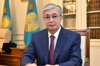 Фотография к новости: Прочный сплав общенациональной идентичности - Маулен Ашимбаев о "Модели Токаева"