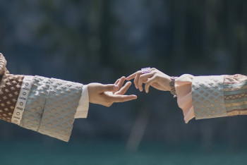 Фотография к новости: 2022 год стал рубежом и разбудил казахстанскую нацию — спикер сената