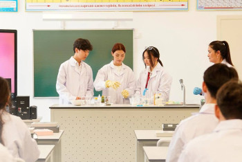 Фотография к новости: В Казахстане построят 112 новых школ