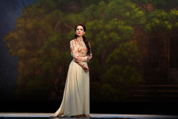 Фотография к новости: Казахстанская оперная звезда Мария Мудряк покоряет Китай