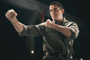 Фотография к новости: Comic Con Astana 2025: Звезда боевиков Скотт Эдкинс станет хэдлайнером фестиваля