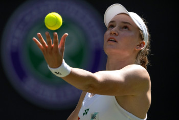 Фотография к новости: Рыбакина вышла в третий круг Уимблдона