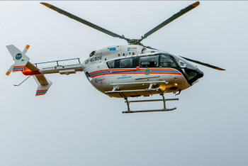 Фотография к новости: В Алматы туриста экстренно эвакуировали на вертолете