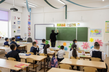 Фотография к новости: По требованию аудиторов у казахстанских школьников появится новый порог знаний