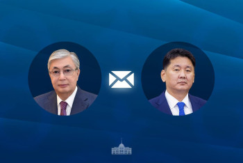 Фотография к новости: Токаев поздравил президента Монголии с историческим праздником