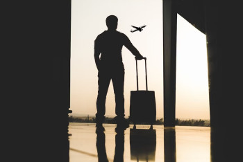 Фотография к новости: Алматинец опоздал на рейс и нарвался на реальный срок