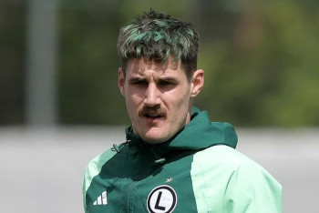 Фотография к новости: Рекордный форвард "Легии" отказался ехать в Казахстан