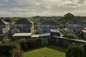 Фотография к новости: Молчаливое свидетельство трагедии: в Ирландии раскрывают тайное кладбище младенцев при монастыре