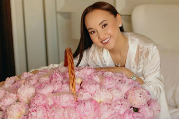 Фотография к новости: Kaspi требует 620 млн тенге от Перизат Кайрат и её матери