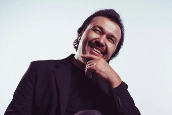 Фотография к новости: Певца Жубаныша Жексенулы оштрафовали за скандал в аэропорту