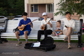 Фотография к новости: Правозащитник: детей нужно защитить от навязчивого контента