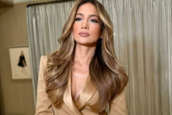 Фотография к новости: Давка и паника у входа: Джей Ло собрала беспрецедентную толпу в Египте