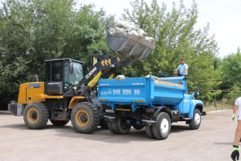 Фотография к новости: "Таза Қазақстан" превращается в национальный экологический тренд