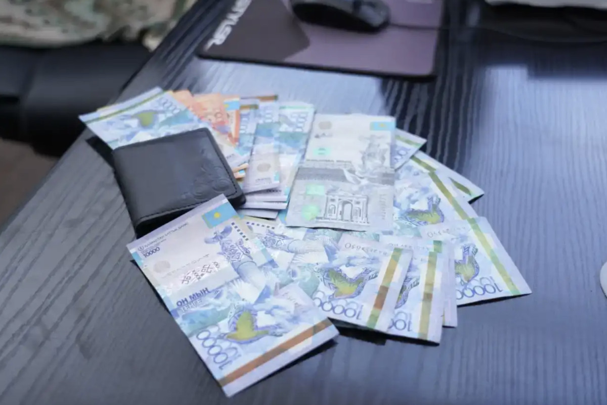  Оңалхан Өнерхан