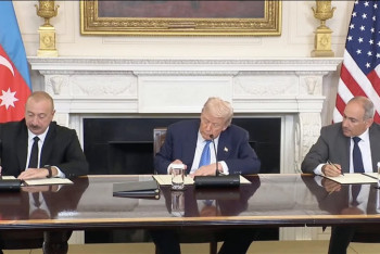 Фотография к новости: В Вашингтоне подписано мирное соглашение между Азербайджаном и Арменией