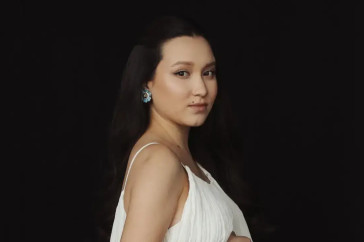 Фотография к новости: Казахстанская шахматистка Жансая Абдумалик стала мамой