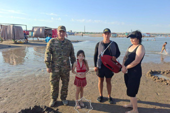 Фотография к новости: Пять спасений за день: на Капчагайском водохранилище спасли взрослых и детей