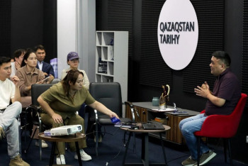 Фотография к новости: Тренинг по искусственному интеллекту для журналистов прошёл в Астане