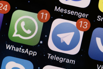 Фотография к новости: В России заблокировали звонки через Telegram и WhatsApp