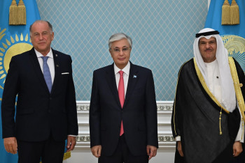 Фотография к новости: Президент Казахстана встретился с лидерами мирового стрелкового спорта